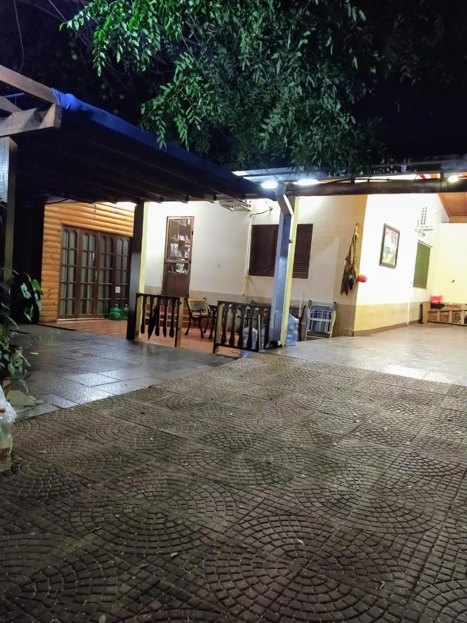 Alojamiento En Cataratas Daniel Oviedo Puerto Iguazú Exterior foto